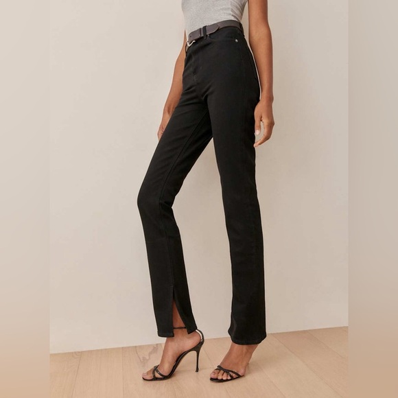 Reformation Denim - Reformation Liza Slit Hem Ultra High Rise Straight Long Jeans - Size 25 - Black